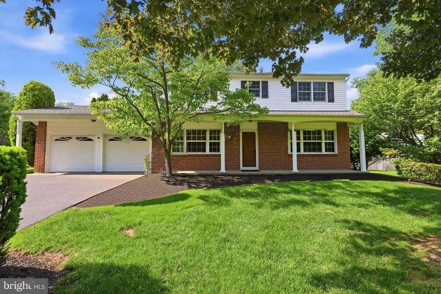 121 Buck Hill Dr, Holland, PA 18966 - #2