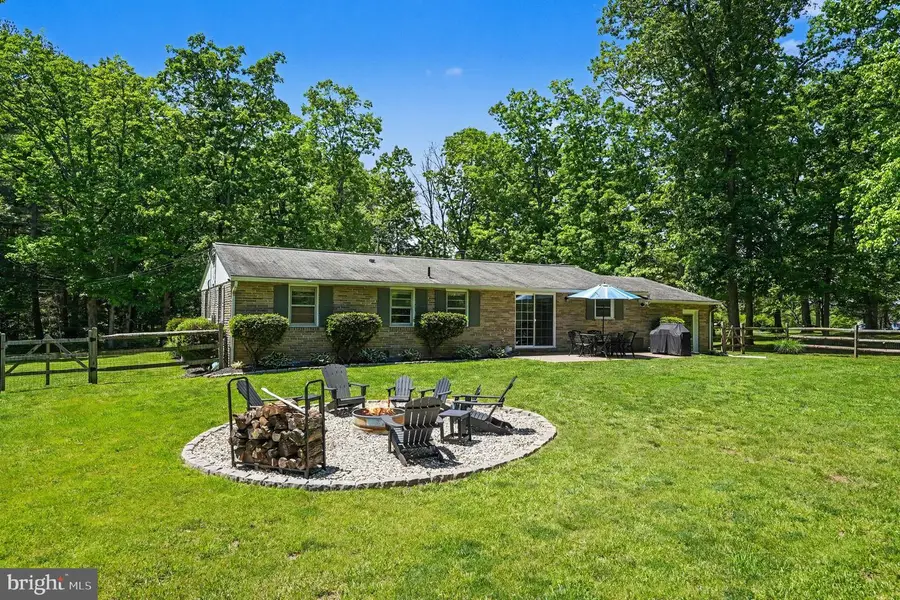 621 Elephant Rd, Perkasie, PA 18944 - #3