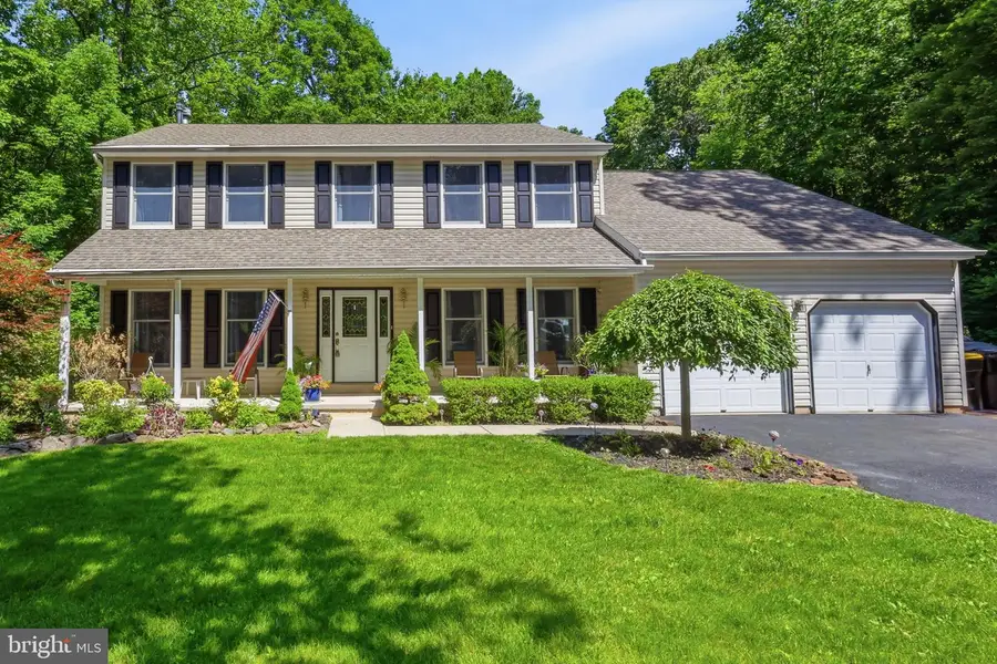2130 Sterners Rd, Green Lane, PA 18054 - #2