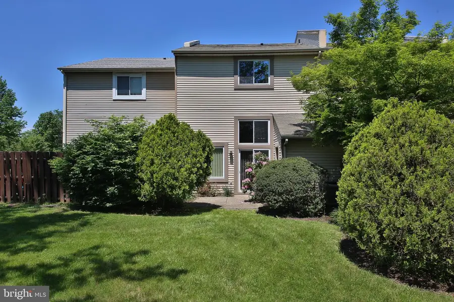 20 Citadel Cir, Chalfont, PA 18914 - #2