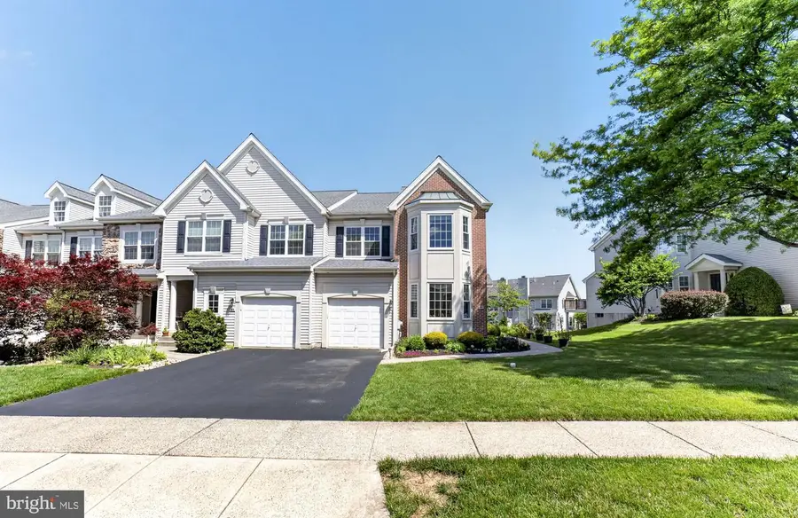 106 Julian Dr E, Warwick, PA 18974 - #3