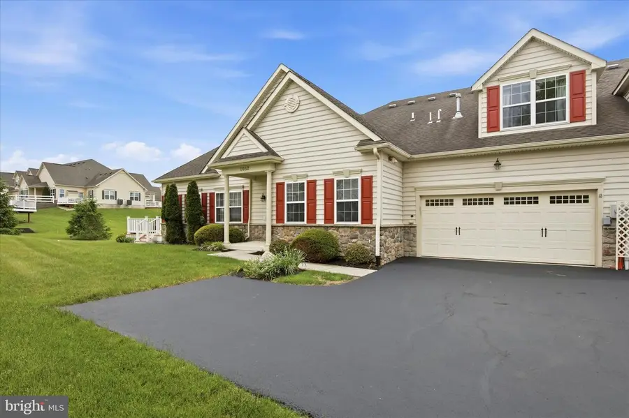 1052 Arbour Ln, Quakertown, PA 18951 - #2