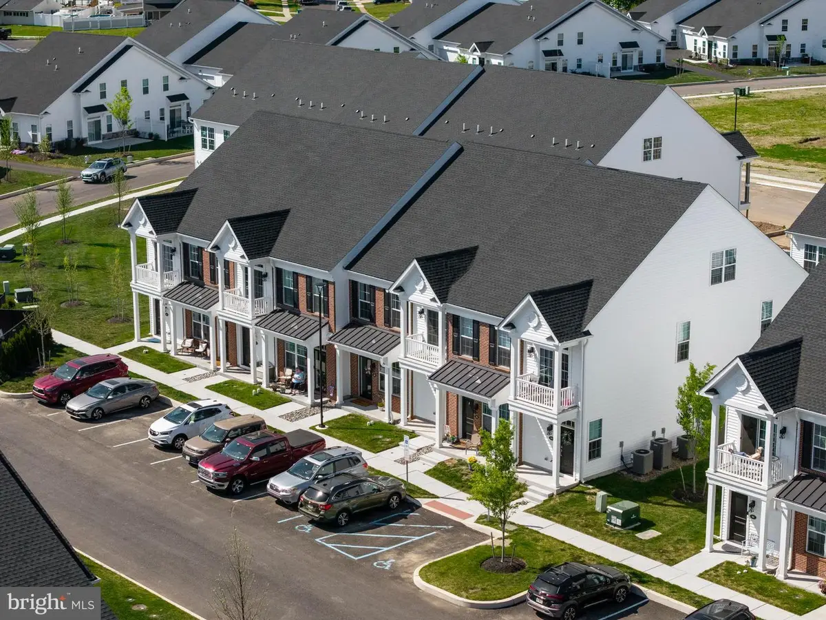24 Ivy Ln #86, Levittown, PA 19055 - #1