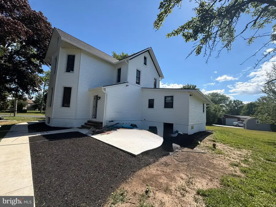 215 Mill Rd, Quakertown, PA 18951 - #3
