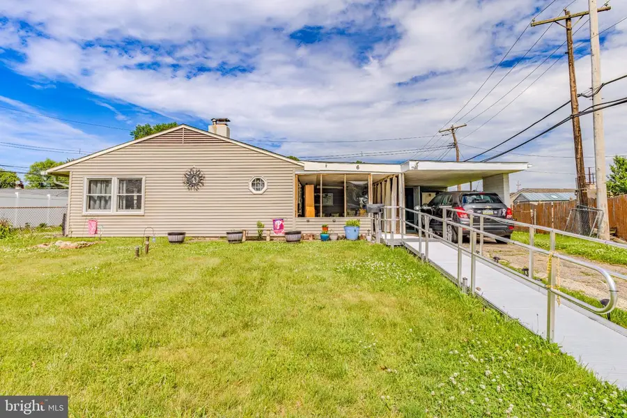 6 Gamewood Rd, Levittown, PA 19057 - #2