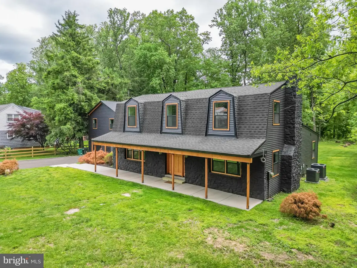 11 Stoopville Rd, Newtown, PA 18940 - #1