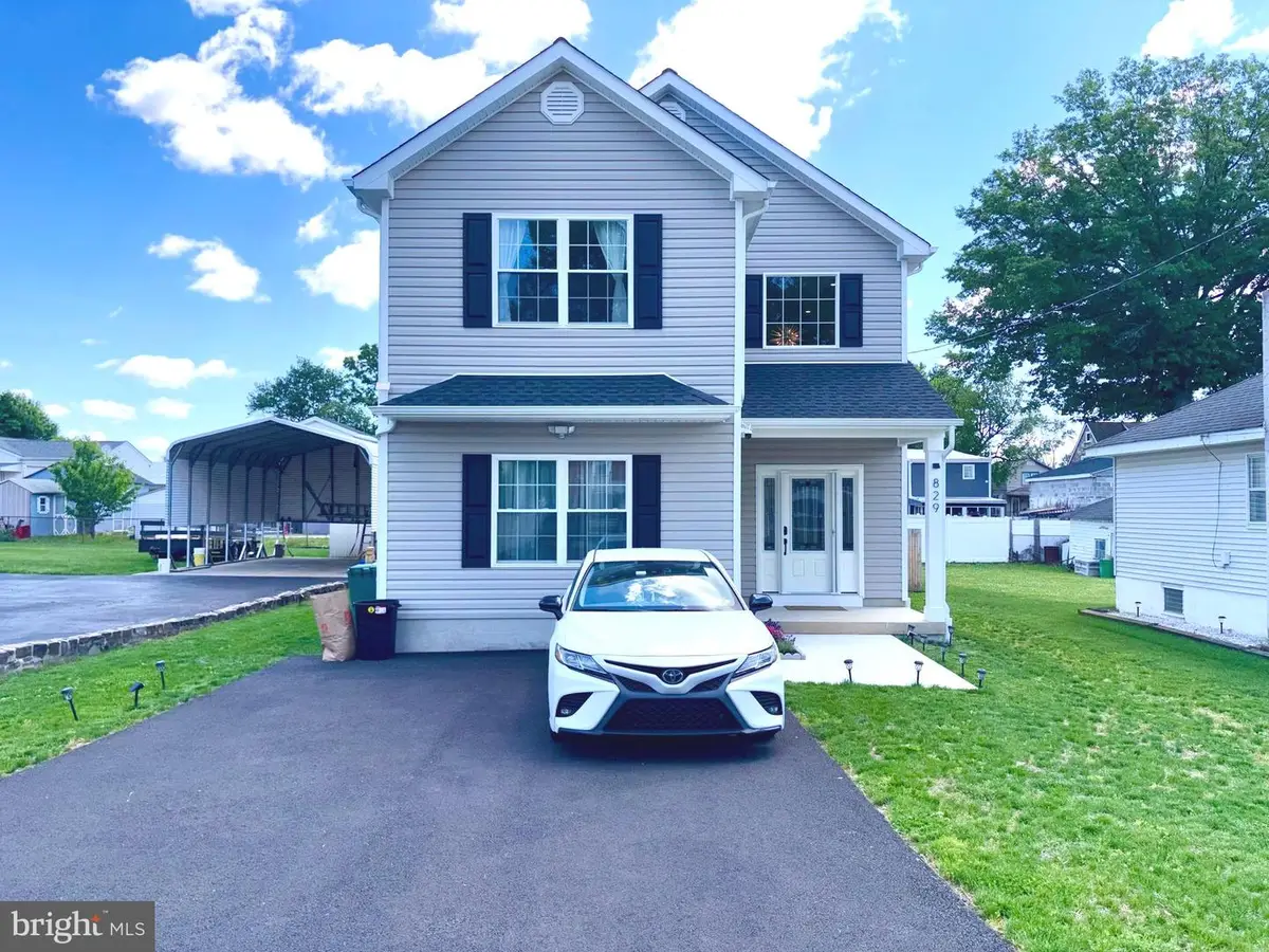 829 Third Ave, Croydon, PA 19021 - #1