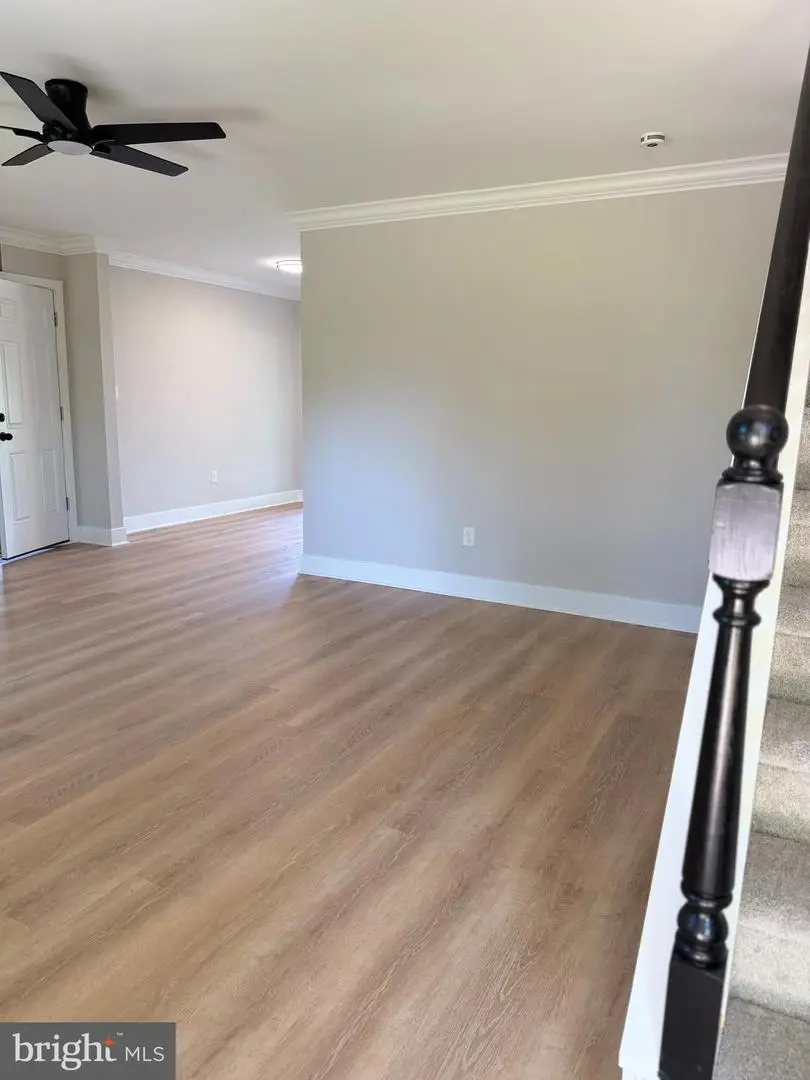 44 Tinsel Rd, Levittown, PA 19056 - #2