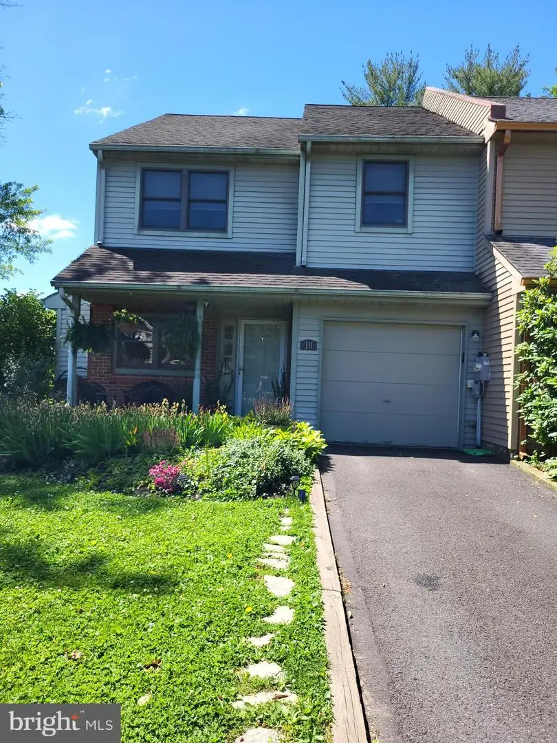 10 Harvest Mews, Newtown, PA 18940 - #1