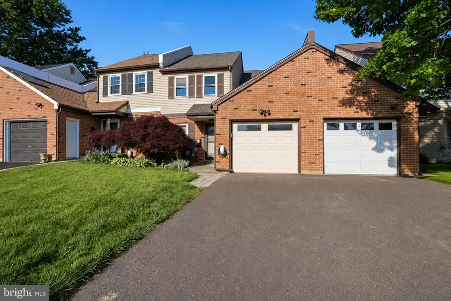 89 Andover Dr, Langhorne, PA 19047 - #2