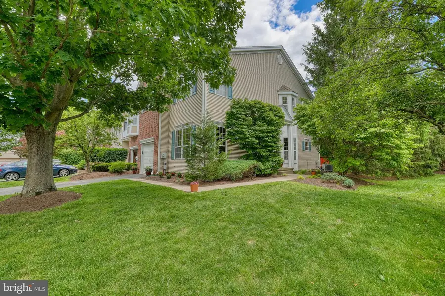 28 Tankard Ln, Washington Crossing, PA 18977 - #3
