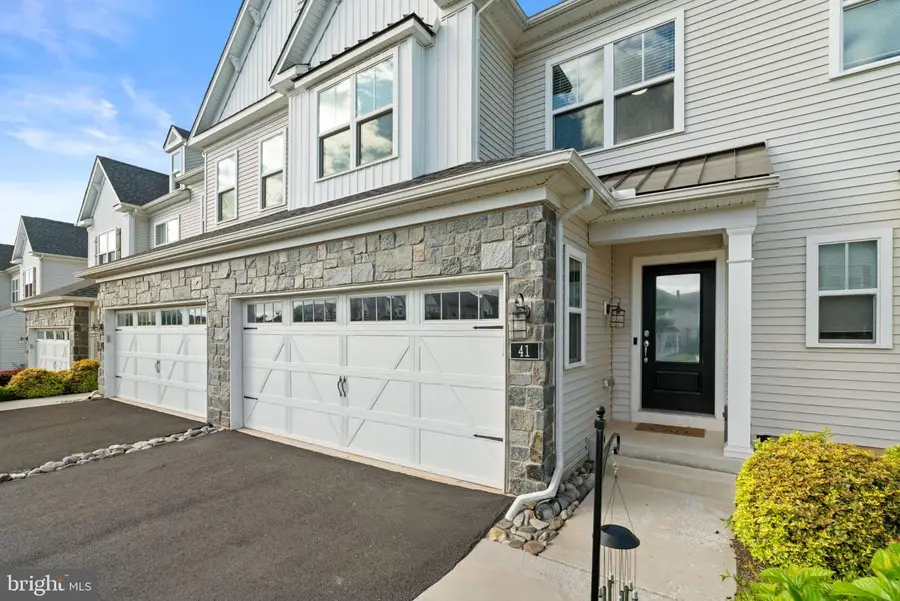 41 Spring Mill Rd, Warminster, PA 18974 - #2