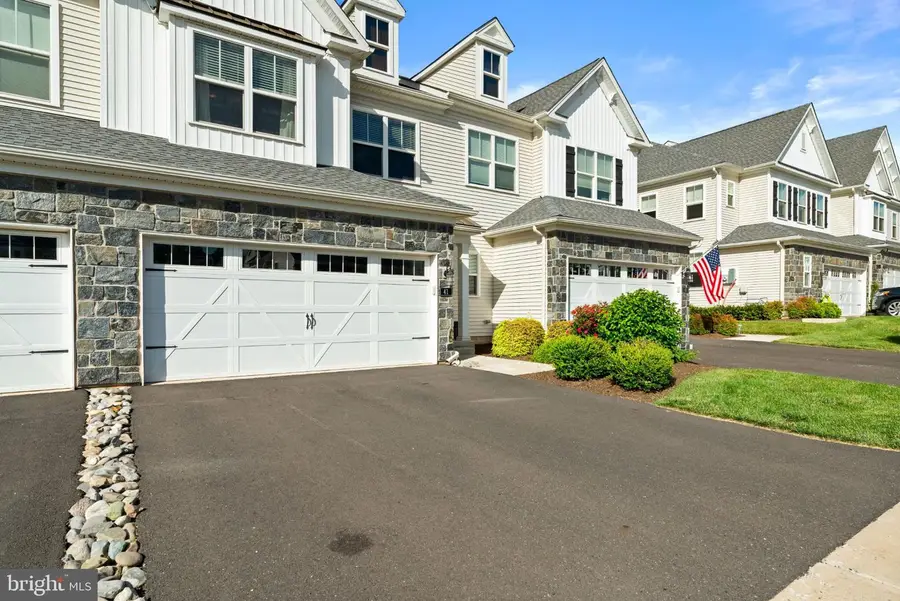 41 Spring Mill Rd, Warminster, PA 18974 - #3