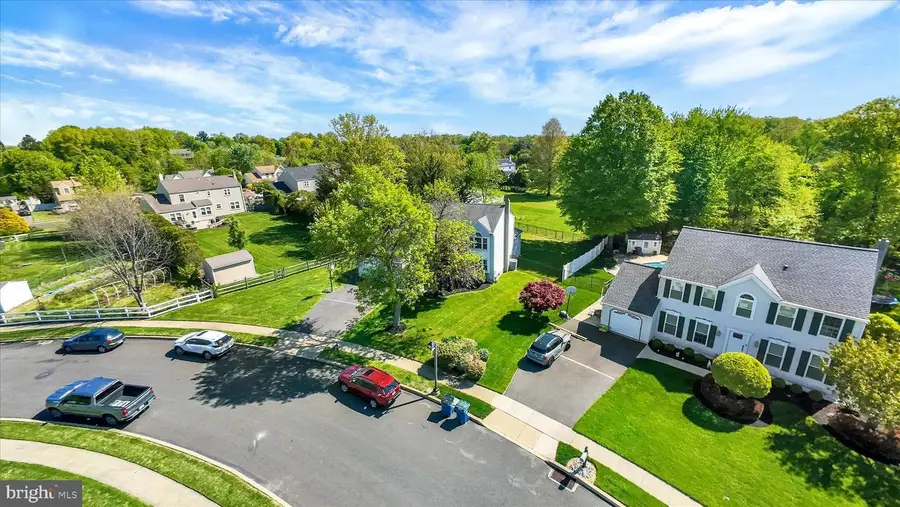 2125 Robin Dr, Warrington, PA 18976 - #3