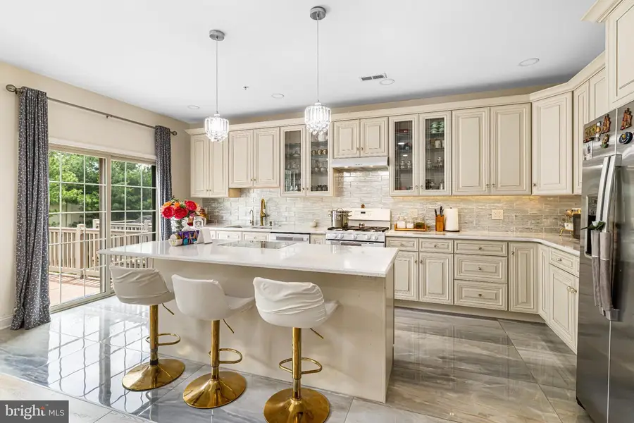 35 Brinkmanns Way, Feasterville Trevose, PA 19053 - #3