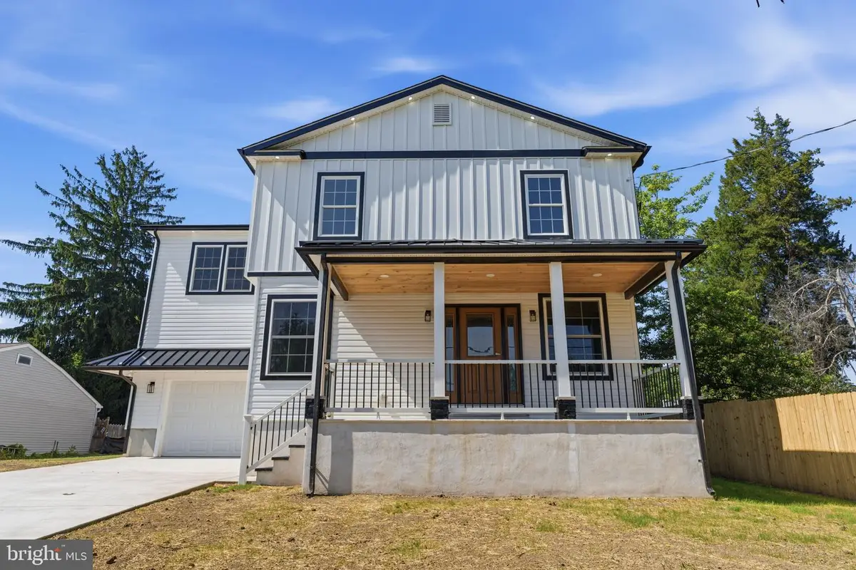1160 Haines Ave, Feasterville Trevose, PA 19053 - #1