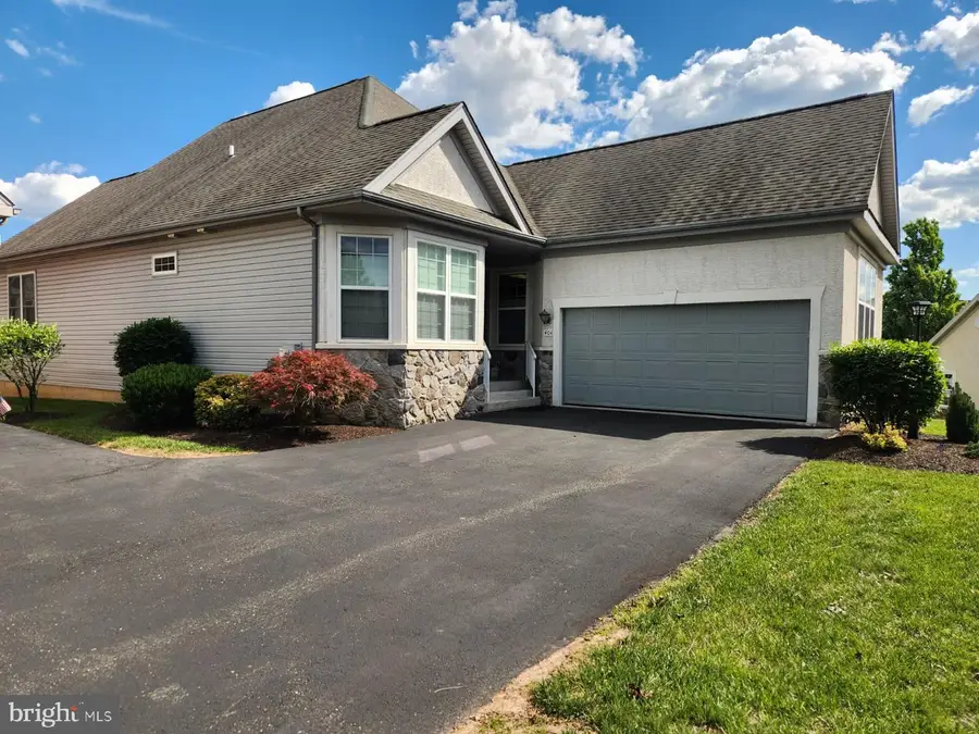 404 Prescot Ct #103, Warrington, PA 18976 - #3