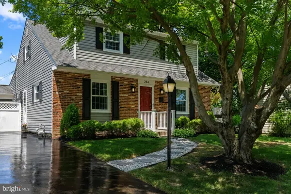 214 Westbury Dr, WARMINSTER, PA 18974