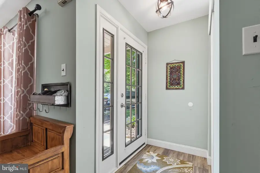 1374 Beechdrop Ct, Yardley, PA 19067 - #2