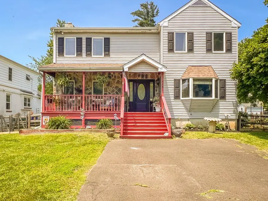415 W Richardson Ave, Langhorne, PA 19047 - #2