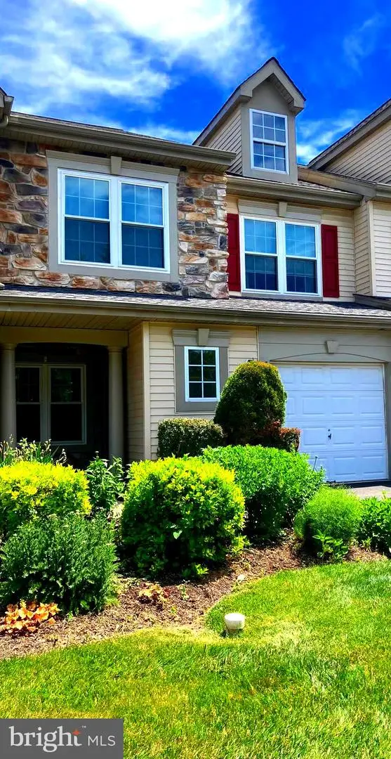 204 Carrington Ct, Warwick, PA 18974 - #2