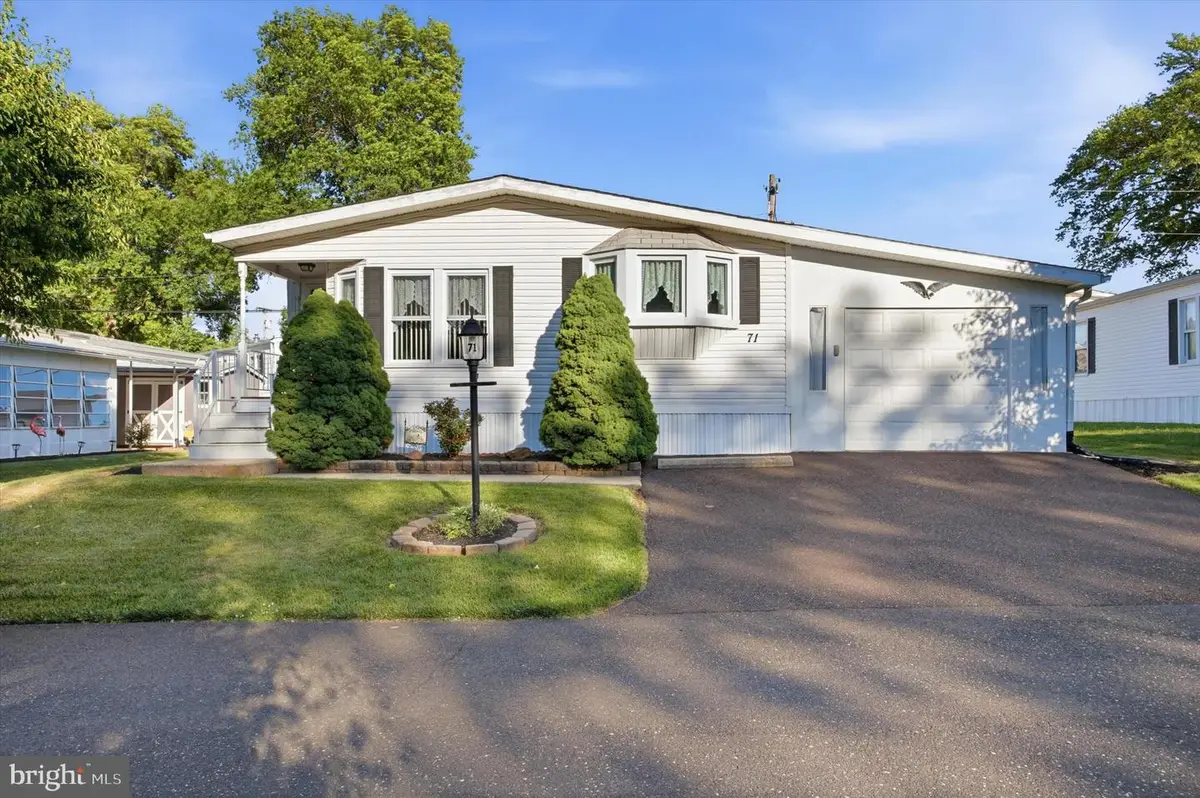 71 Cowbell Ln, Chalfont, PA 18914 - #1