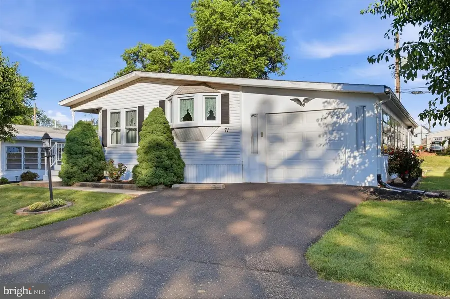 71 Cowbell Ln, Chalfont, PA 18914 - #3