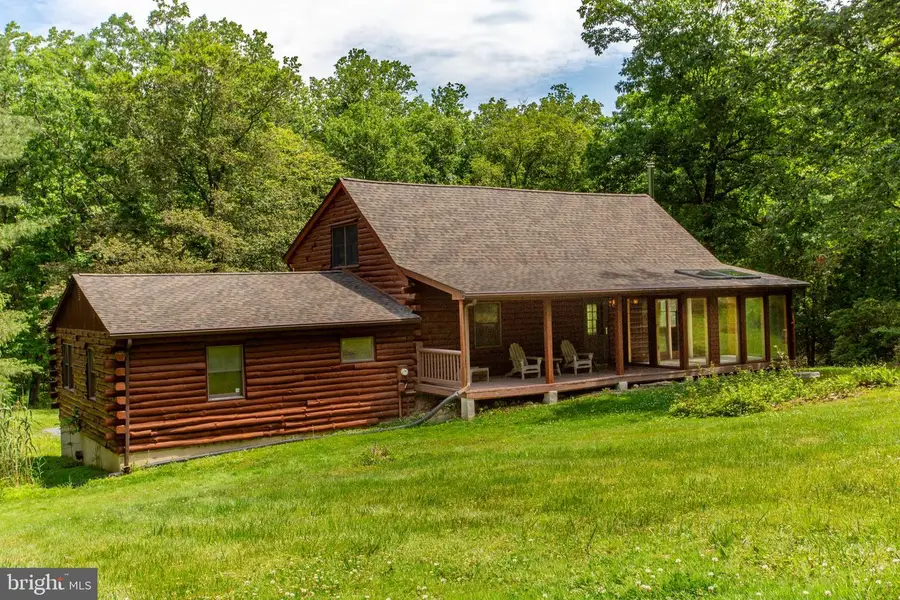 3591 Dogwood Ln, Riegelsville, PA 18077 - #3