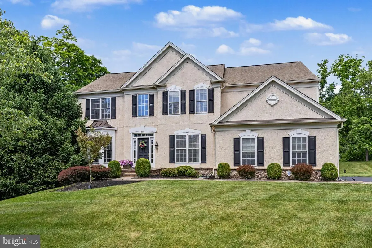 2818 Mountain Laurel Dr, Furlong, PA 18925 - #1