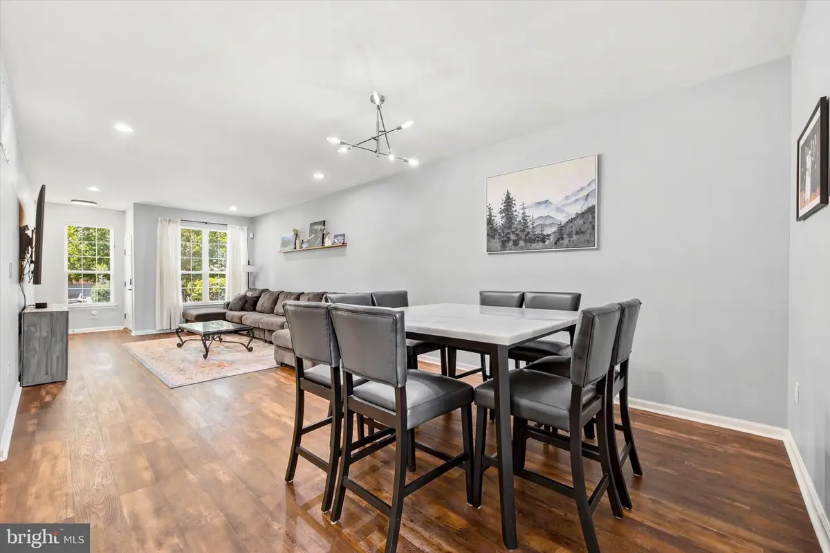 53 Dispatch Dr, Washington Crossing, PA 18977 - #1