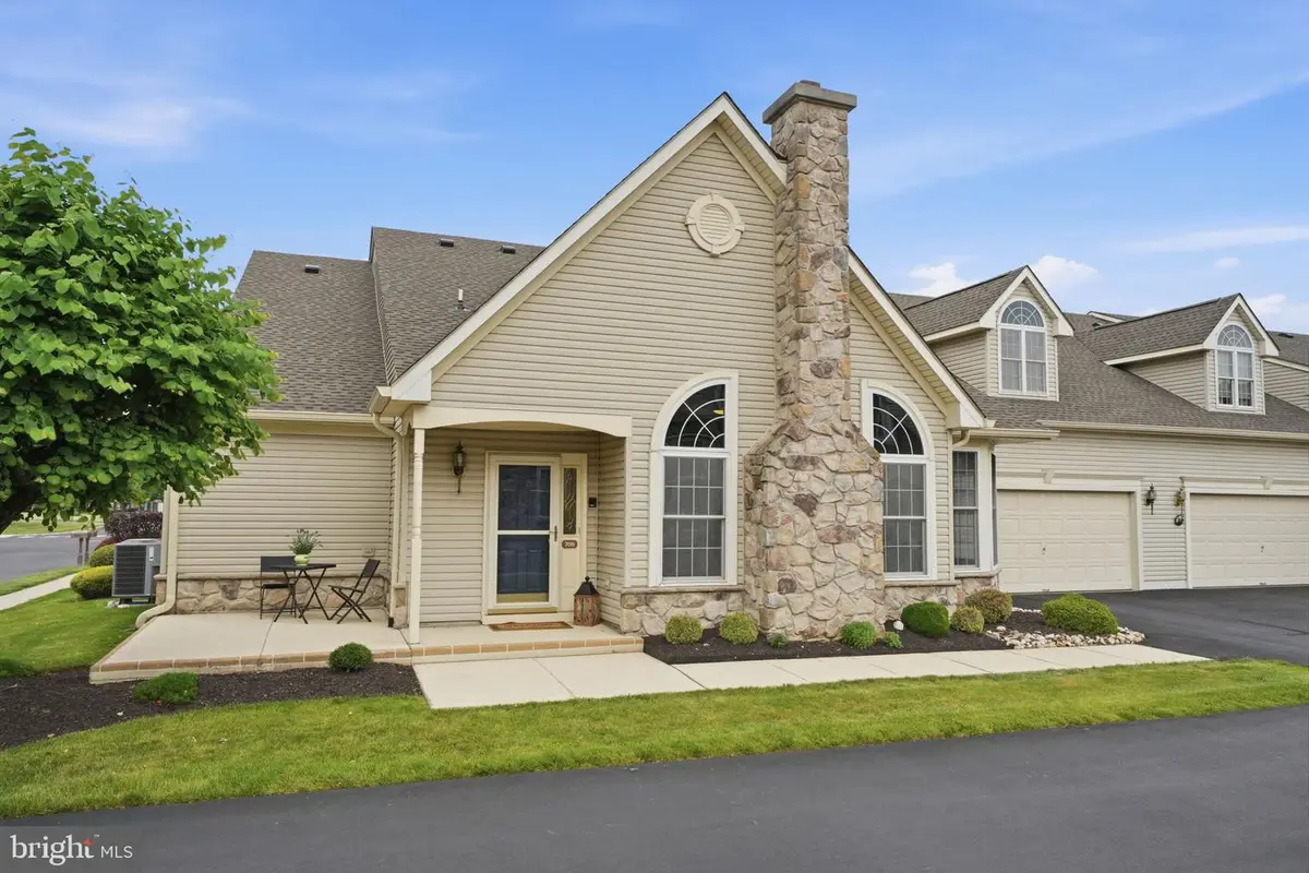 709 Daylily Dr, Langhorne, PA 19047 - #1