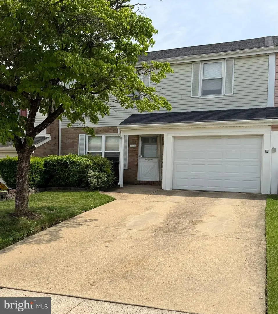 3237 Farragut Ct, Bensalem, PA 19020 - #1