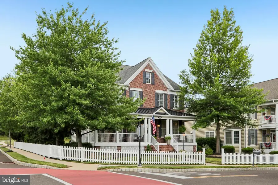 301 Nottingham Pl, Chalfont, PA 18914 - #3