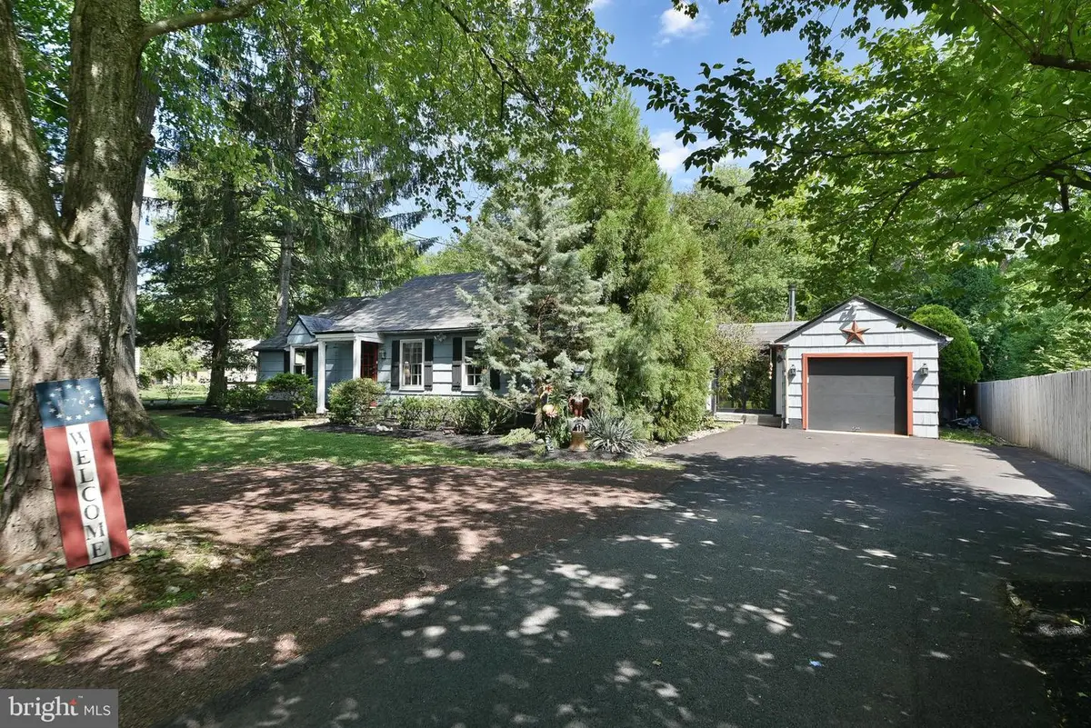 4919 Mechanicsville Rd, Doylestown, PA 18902 - #1