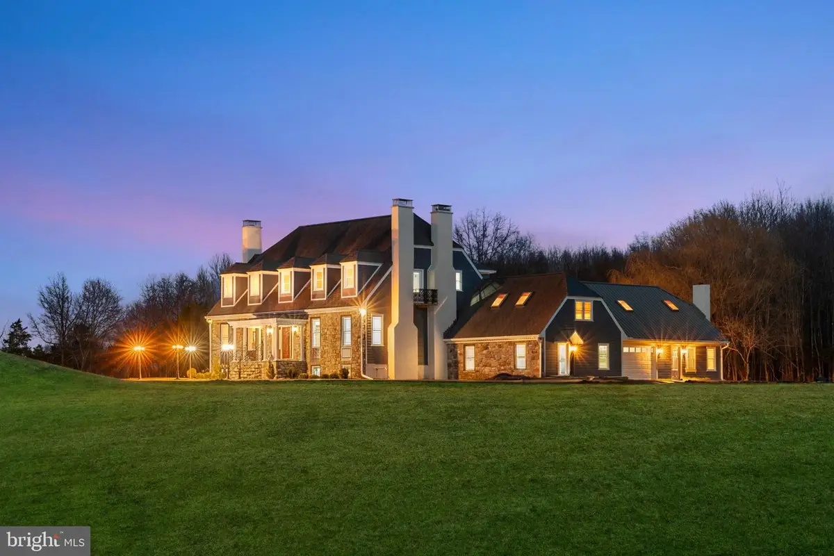 327 Geigel Hill Rd, Ottsville, PA 18942 - #1