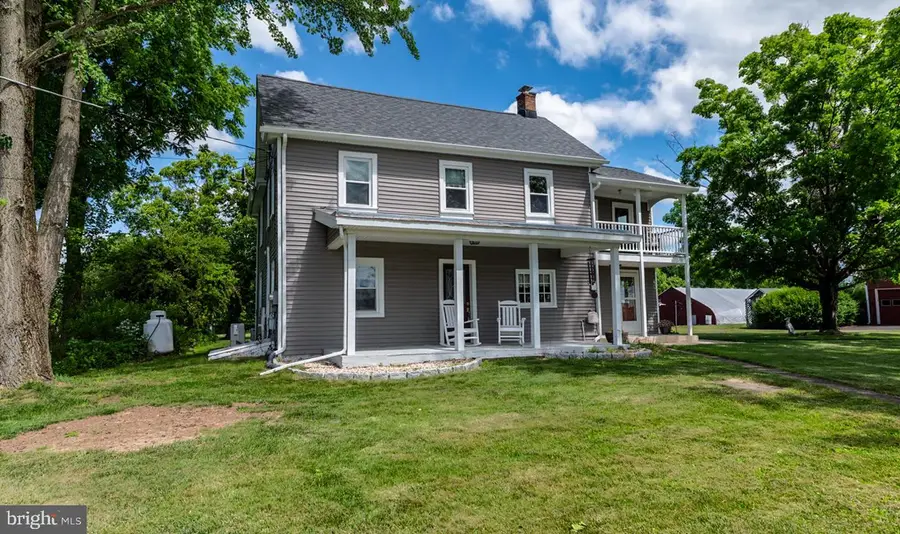 222 Blue School Rd, Perkasie, PA 18944 - #2
