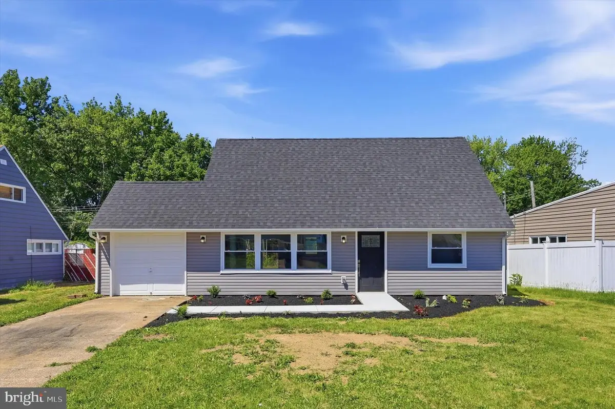 101 Kingwood Ln, Levittown, PA 19055 - #1