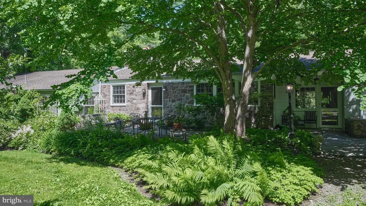4 Low Rd, New Hope, PA 18938 - #1