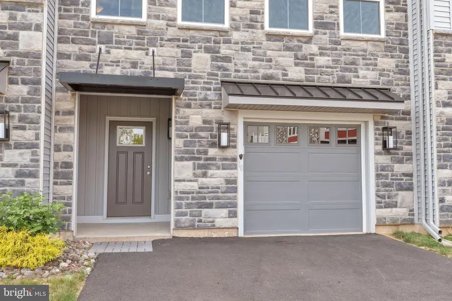 10 Independence Ct, Perkasie, PA 18944 - #3