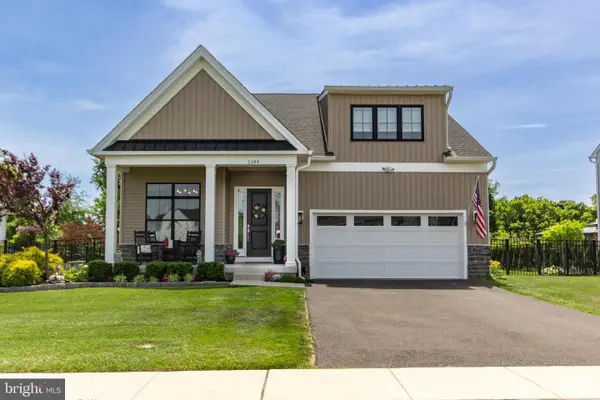 1184 Harper Dr, WARMINSTER, PA 18974