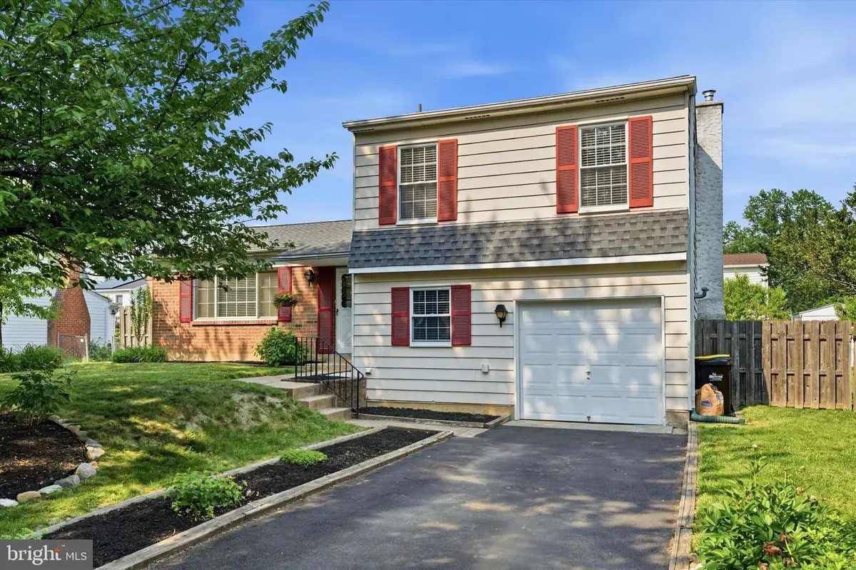 3218 Leeland Dr, Bensalem, PA 19020 - #1