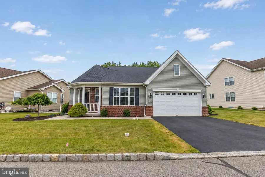 1166 Creekside Ln, Quakertown, PA 18951 - #2