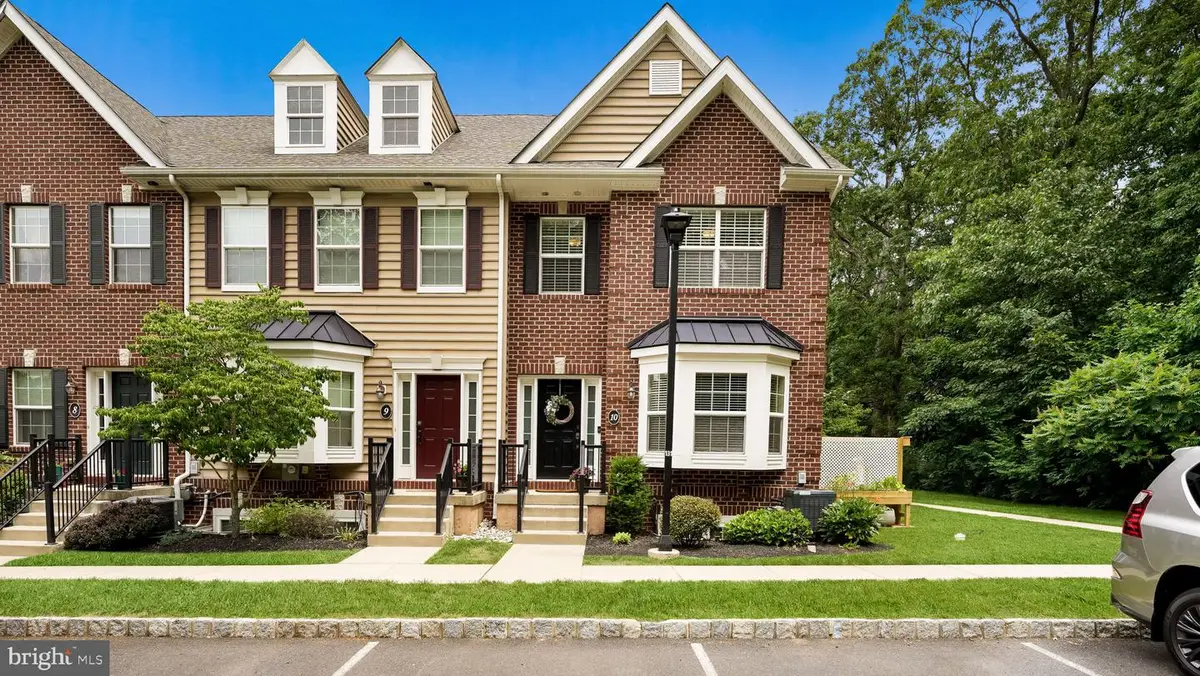 3752 William Daves Rd #10, Doylestown, PA 18902 - #1