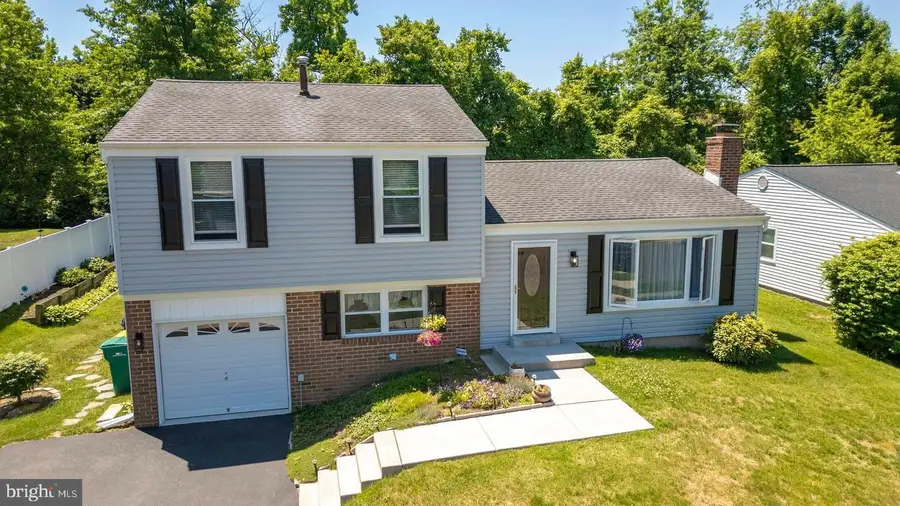 3271 Claridge Rd, Bensalem, PA 19020 - #2