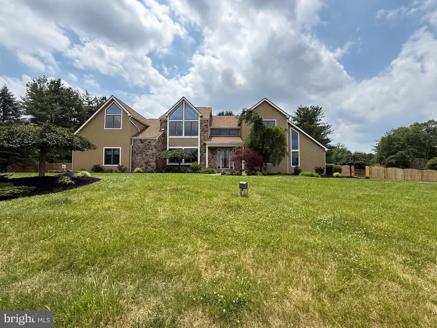 112 Bobbie Dr, Ivyland, PA 18974 - #2