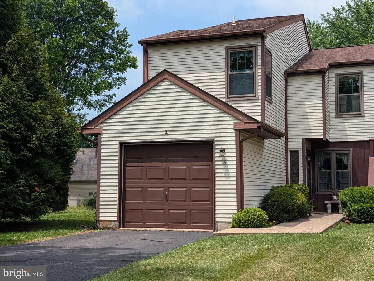 6 Stewer Ln, Perkasie, PA 18944 - #1