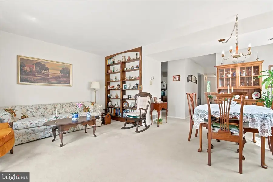 6 Stewer Ln, Perkasie, PA 18944 - #3