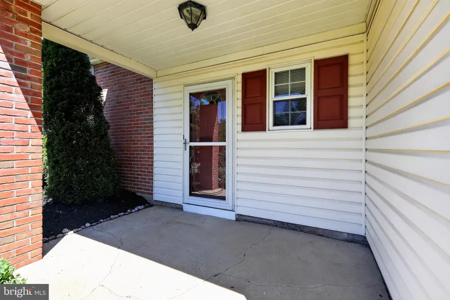 1212 Wedgewood Dr, Warminster, PA 18974 - #3