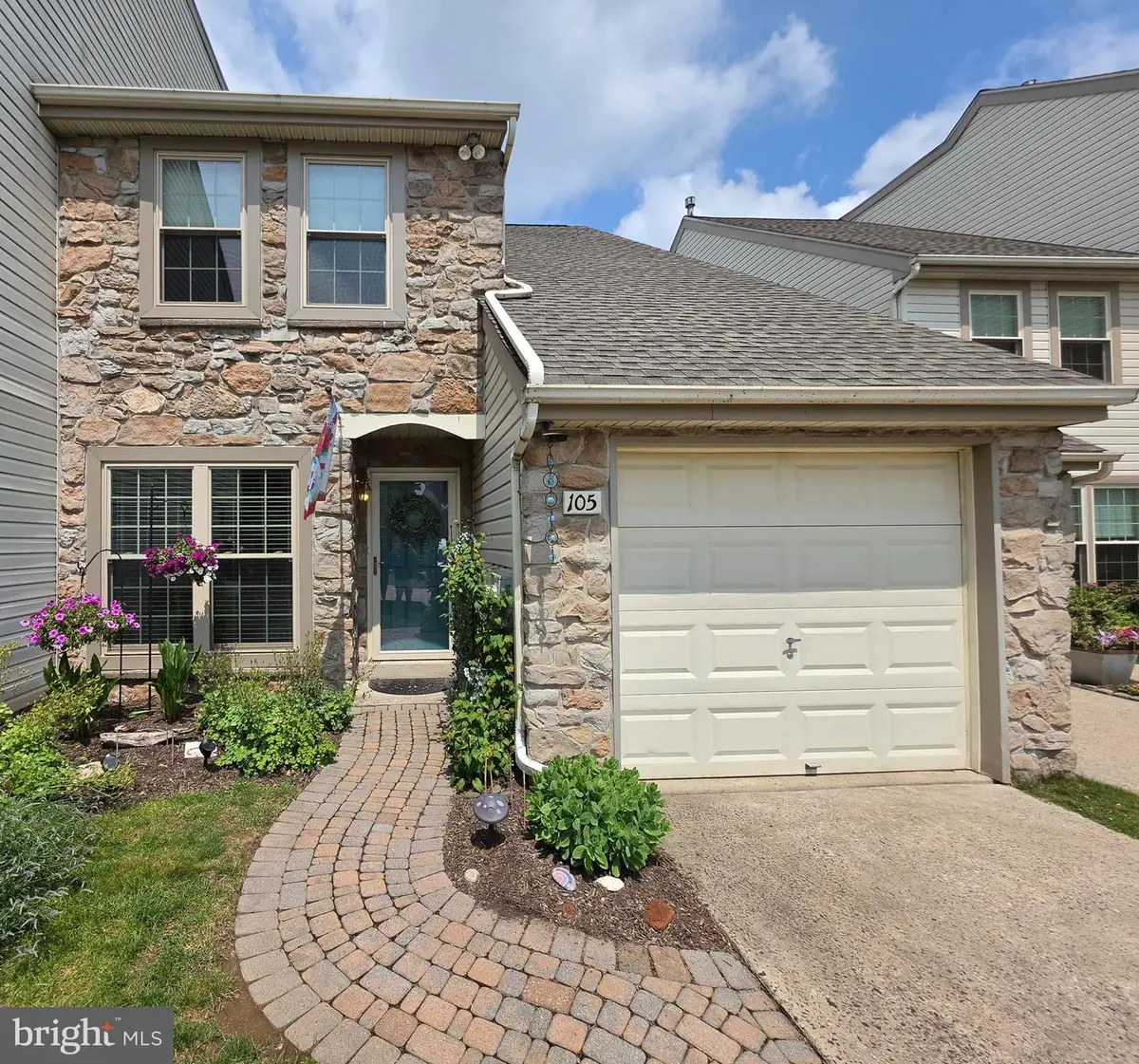 105 Larkspur Ct, Chalfont, PA 18914 - #1
