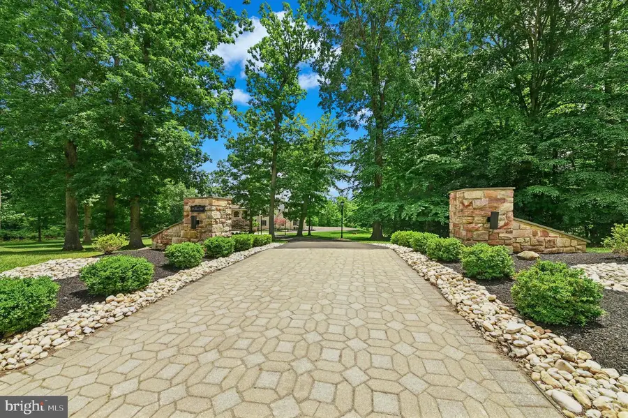 15 Great Hills Rd, New Hope, PA 18938 - #2